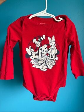 GAP Disney Mickey Mouse and friends bodysuit